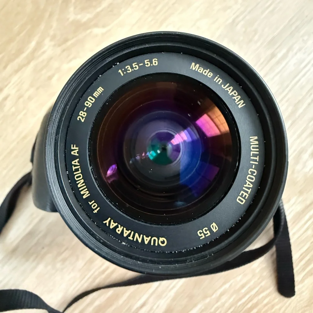 Minolta Maxxum 430si RZ 35mm SLR Film Camera Quantaray 28-90mm Lens and Kit